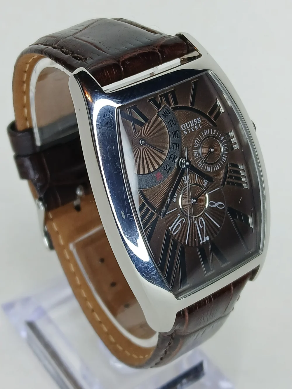 ​GUESS Steel Watch G12550G Tonneau Case Brown Dial Orig Brown Leather Strap
